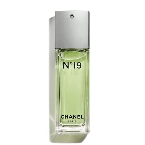 Chanel number 19 perfume